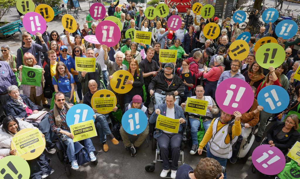 BERN, April 2023; Sammelstart der Inklusions Initiative BERN, April 2023; Sammelstart der Inklusions Initiative